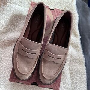 Born Loire Tan Penny Loafers Suede 38/7